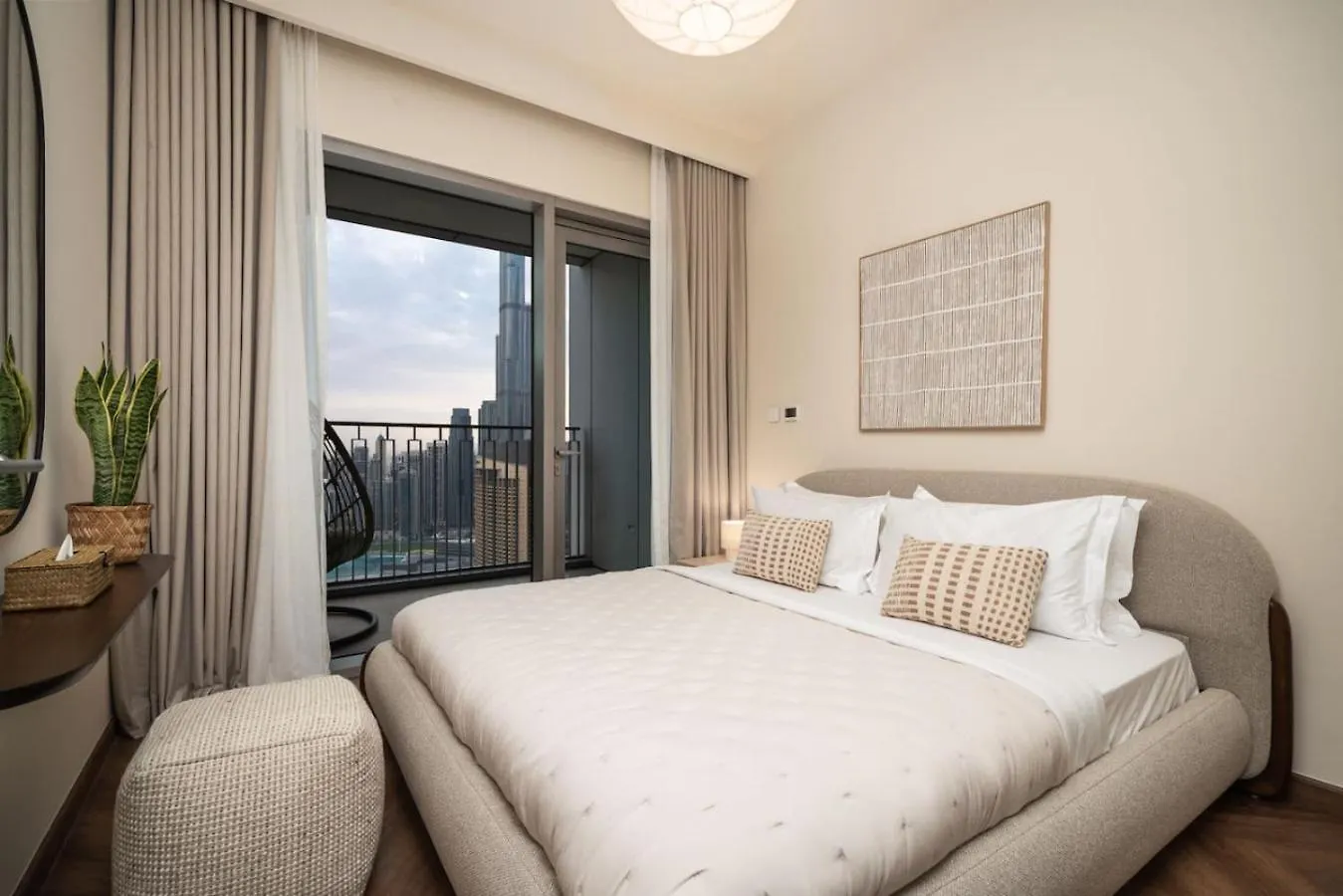 Seraya Residence 10 - 3Bdr - Private Infrared Sauna - Burj View Дубай 0*,  ОАЭ