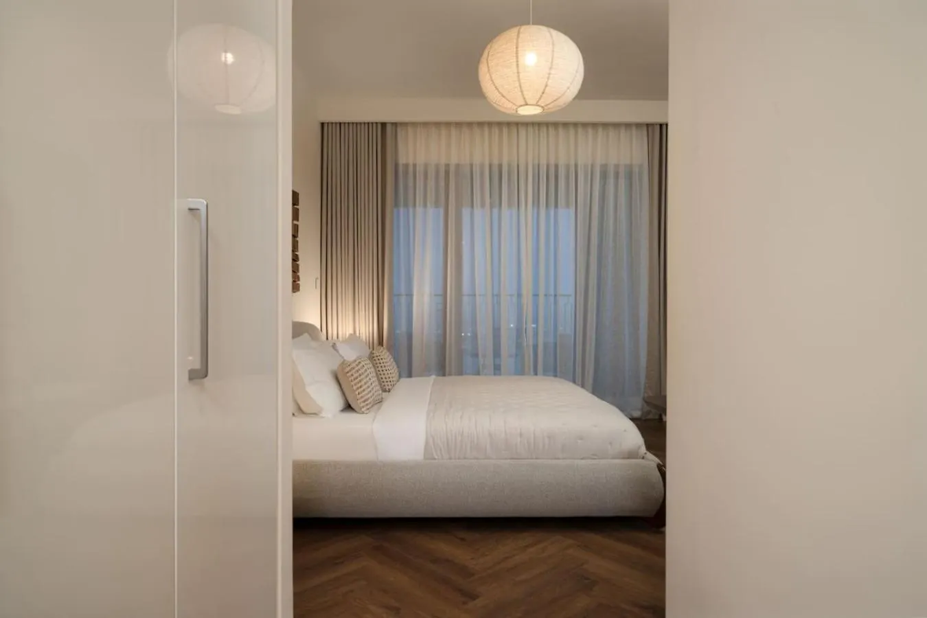 Apartment Seraya Residence 10 - 3Bdr - Private Infrared Sauna - Burj View Dubai