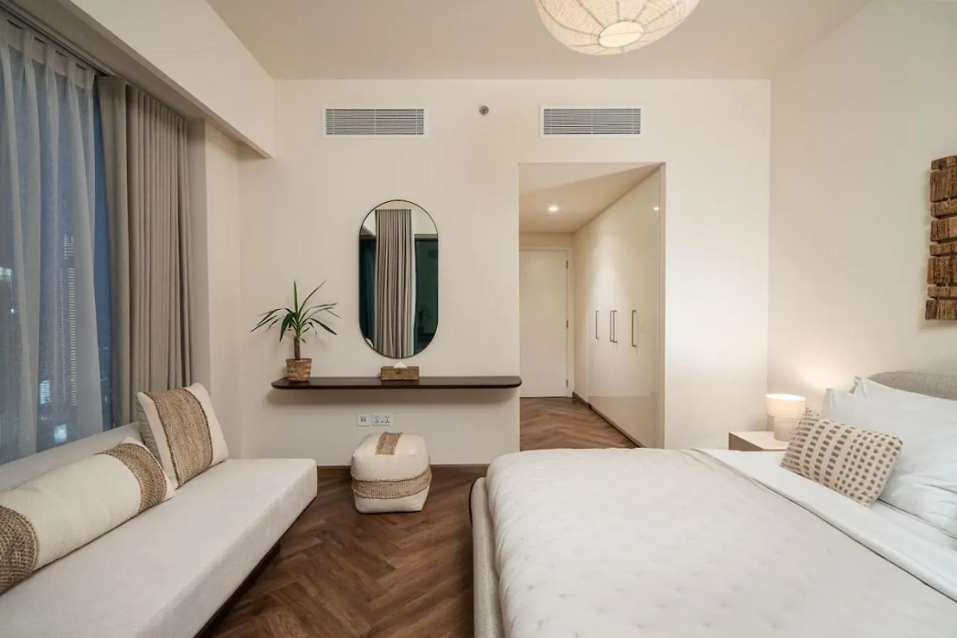 Seraya Residence 10 - 3Bdr - Private Infrared Sauna - Burj View Dubai 0*,  United Arab Emirates
